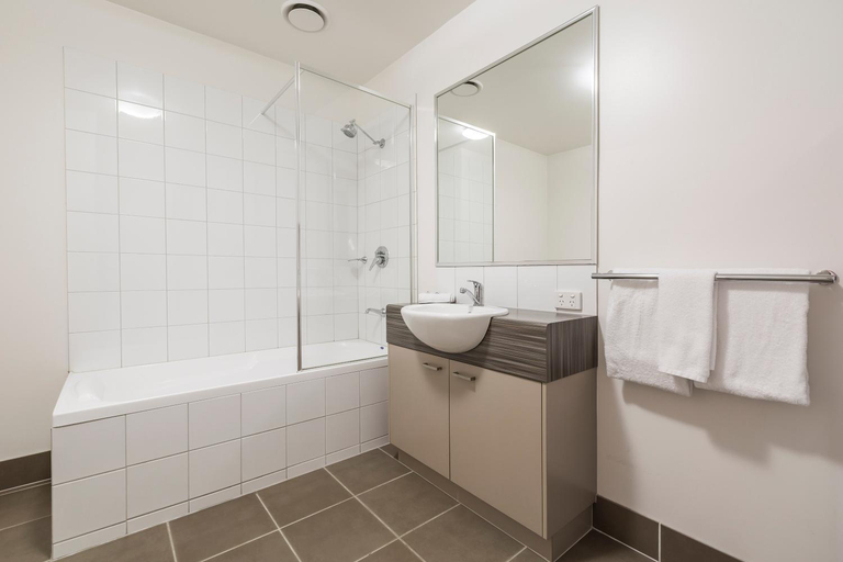 Bathroom 3, Quest Sale, Wellington - Sale