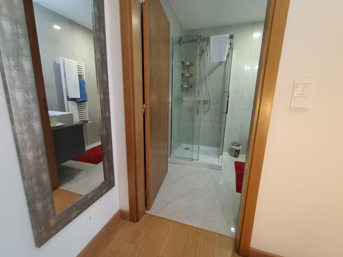 Bathroom 5, Casa de Coelhosa, Vale de Cambra