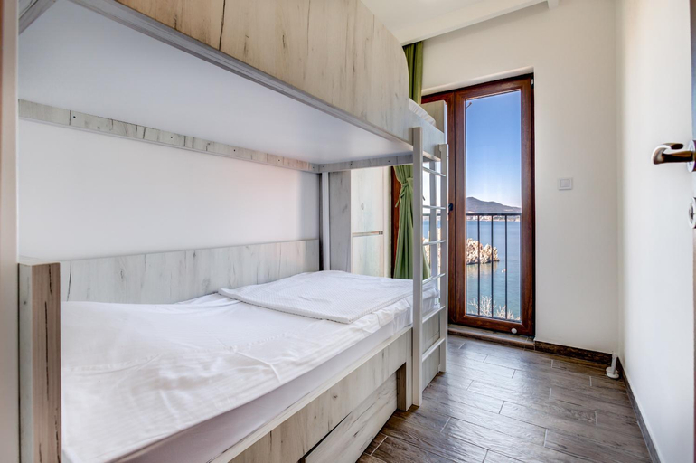 Bedroom, Mima Apartments