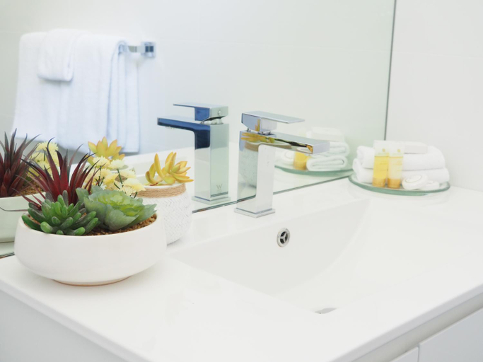 Bathroom 7