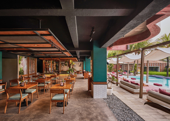 Food & Drinks 4, Shore Amora Canggu, Badung