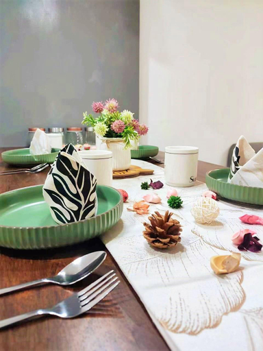 Food & Drinks 5, KLCC View Charming Chill Homestay Chambers 222 R, Kuala Lumpur