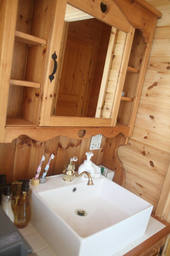 Bathroom 3, Shima Log, Miyakojima