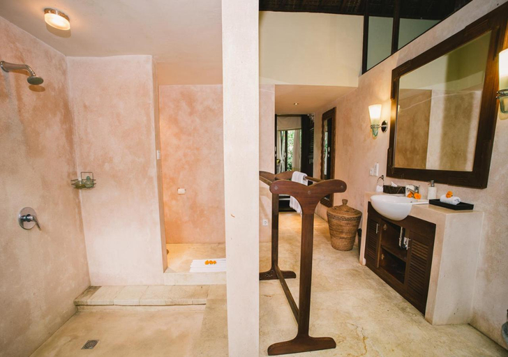 Bathroom 2, Heaven in Bali, Gianyar