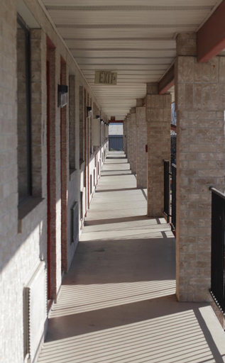 Others 5, University Inn & Suites, Bexar