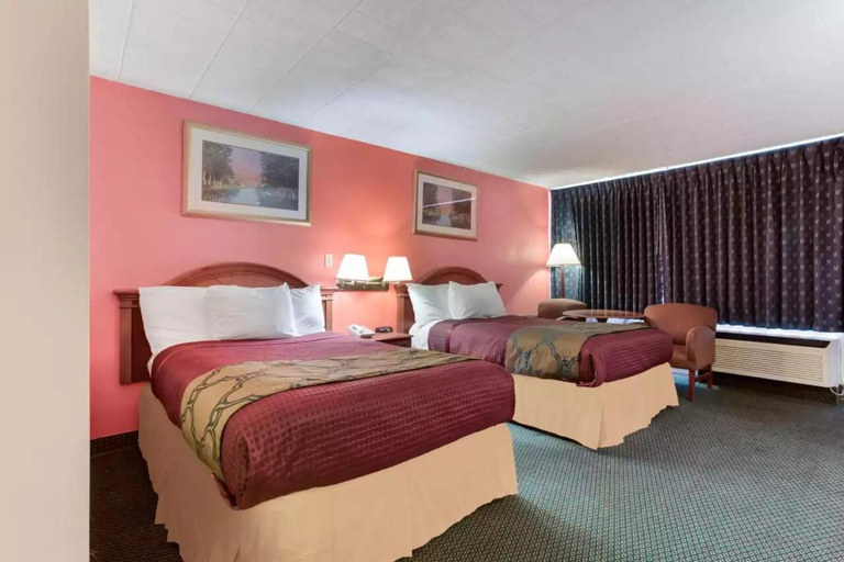 Bedroom 2, Royal Inn Clearfield, Clearfield
