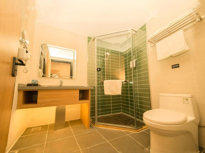 Bathroom 3, Green Tree Inn Express Nanjing Lukou Airport, Nanjing