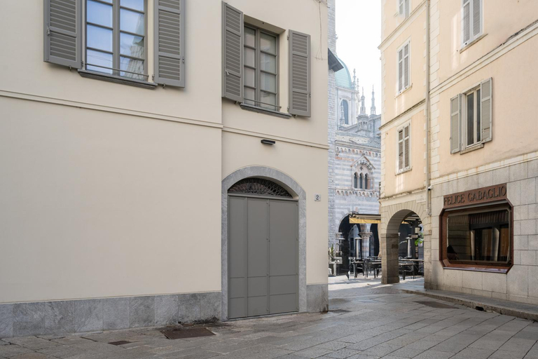Others 3, Palazzo La Cortesella - Modern Design & Central Location, Como