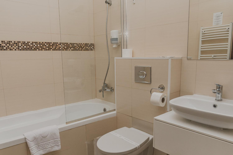 Bathroom 5, Caro Boutique Hotel&Restaurant, Oradea