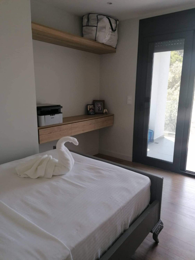 Others 4, Greek Dream Homes Thimari, Attica