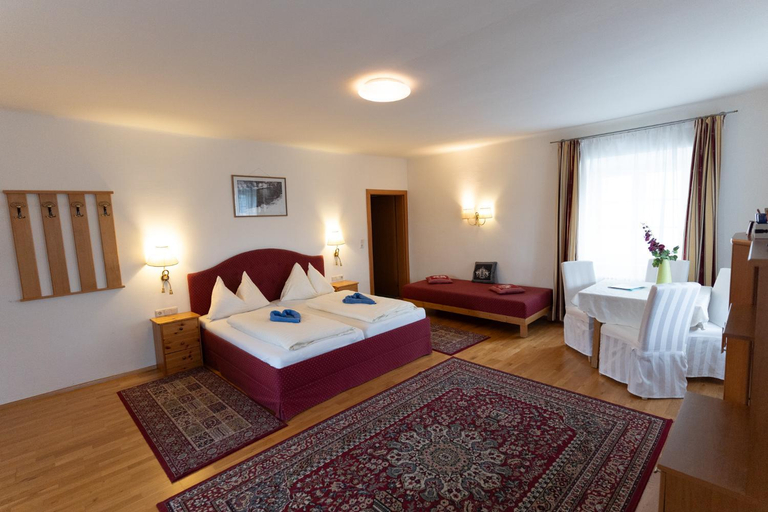 Others 3, Hotel Pension Kandolf, Tamsweg