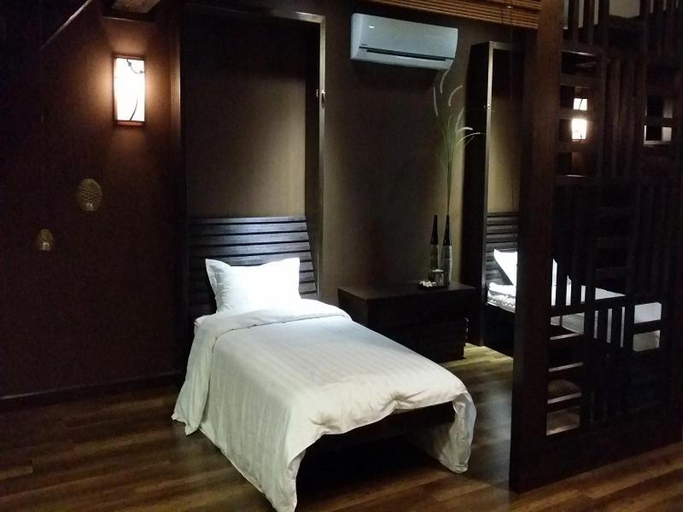 Miracle Suite, Kinta