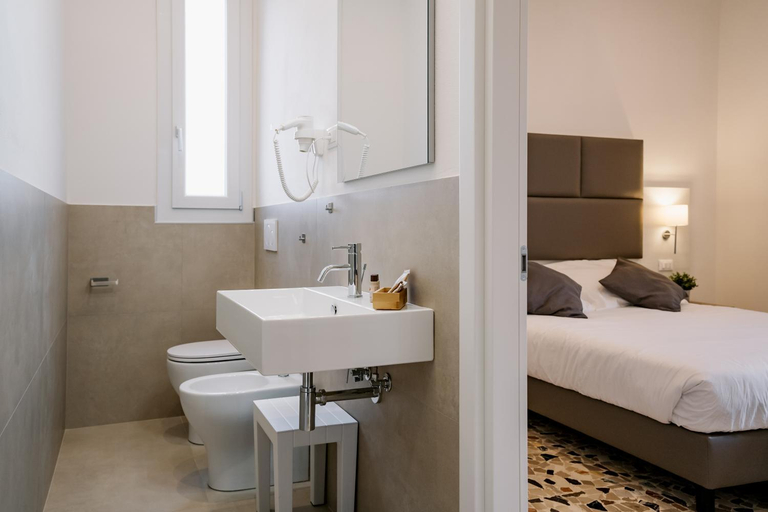 Bedroom 2, LaMi Room & Apartment, Bologna