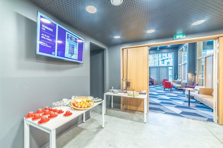 Food & Drinks 5, Break & Home Campus Condorcet - La Maison des chercheurs Appart'Hotel, Seine-Saint-Denis