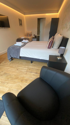 Others 2, Hotel 1900, Bergen