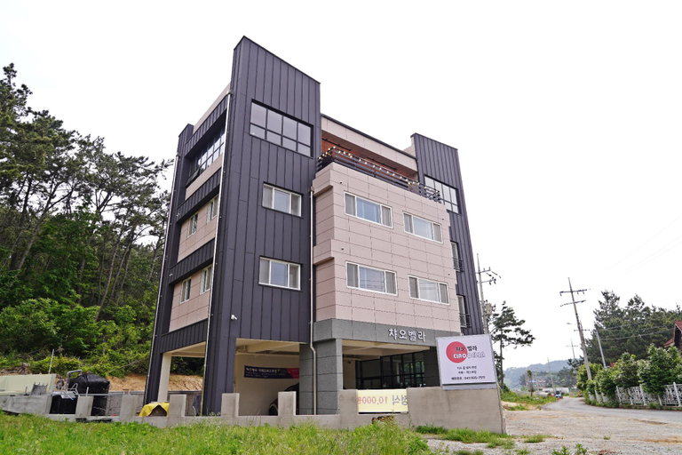 Others 3, Ciao Bella Kids Pool Pension, Taean