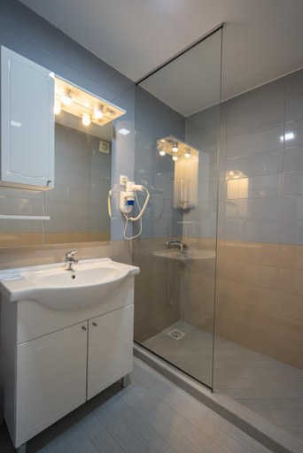Bathroom 4, Pansion Rose, Herzegovina-Neretva