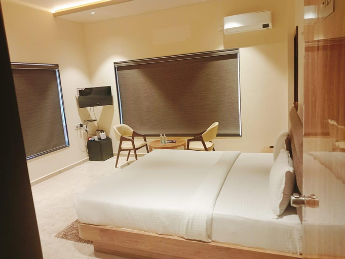 Bedroom 9