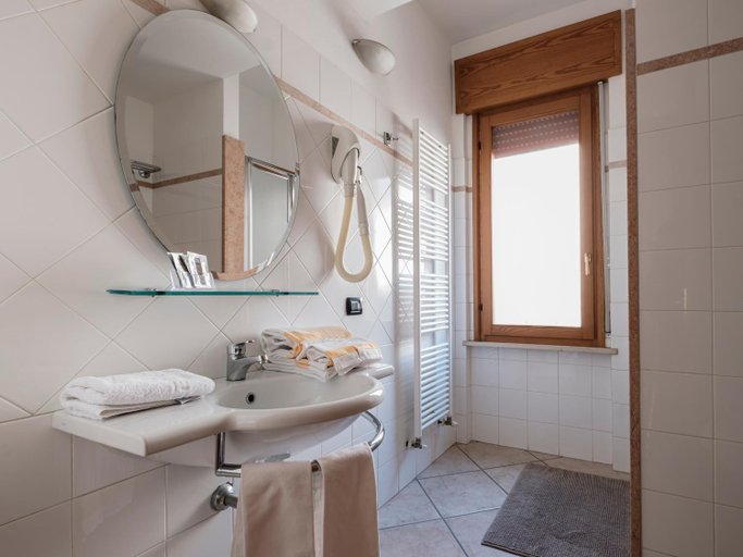 Bathroom 3, Hotel Lory, Forli' - Cesena