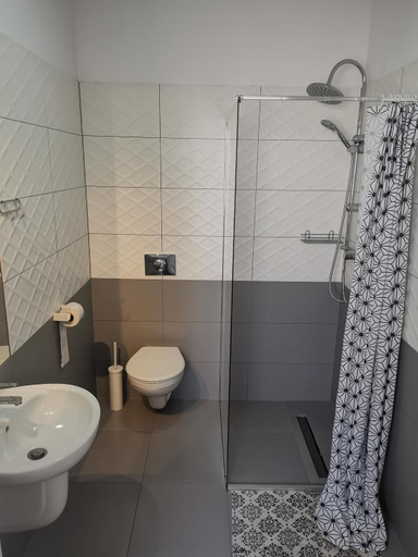 Bathroom, Bemma Apart Hostel, Środa Śląska