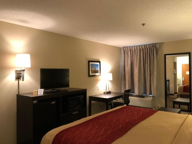 Bedroom 3, Inn at Clinton, Sampson
