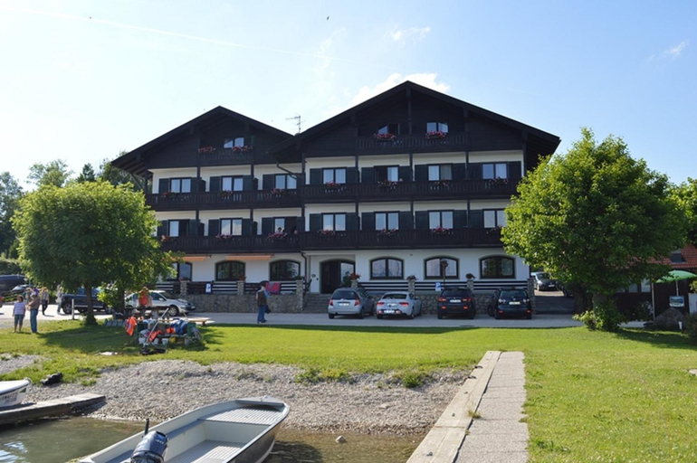 Others 5, Gastehaus Grunaugl am See, Rosenheim