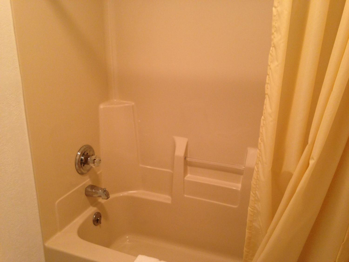 Others 2, Economy Inn - Lafayette, Tippecanoe