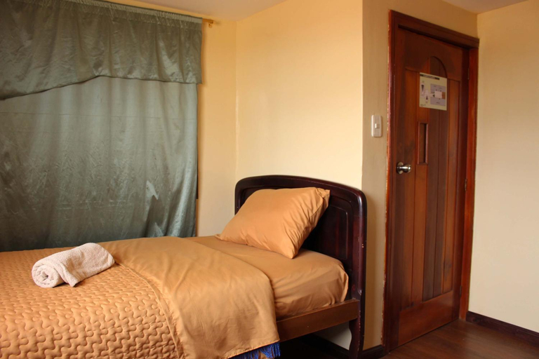 Others 2, Hotel Norte, Cuenca