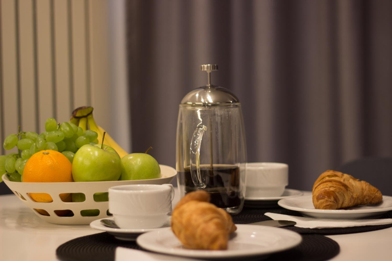 Food & Drinks 5, Lenzo Apartments, Kraków City