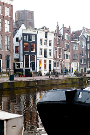 Others 5, Classy Room 17th C Canalhouse, Amsterdam