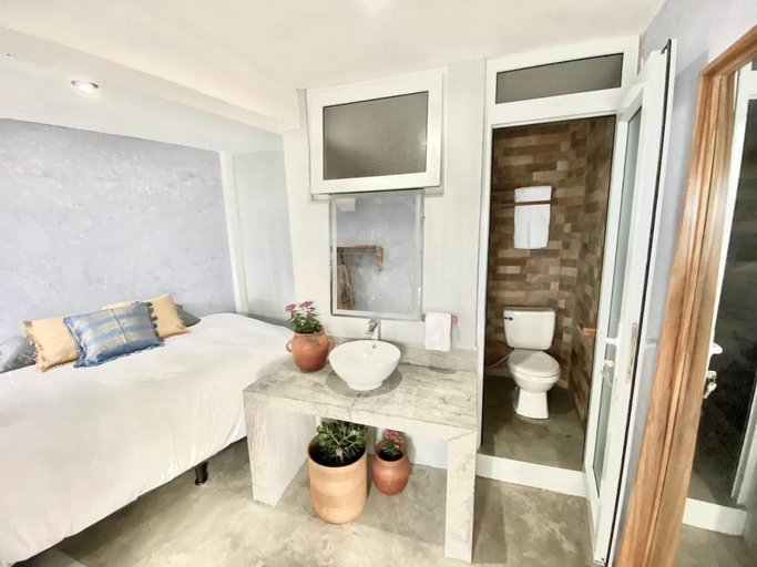 Bedroom 14