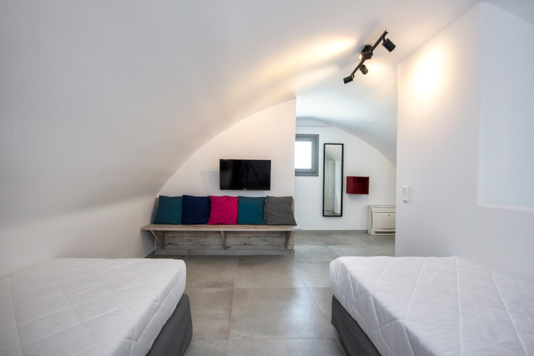 2, Thiramor houses, South Aegean