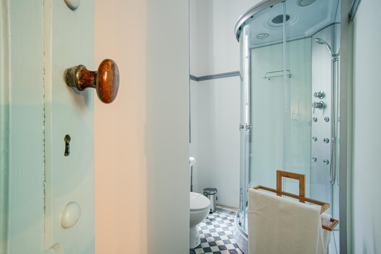 Bathroom 2, Palacete Suite Aveiro, Aveiro