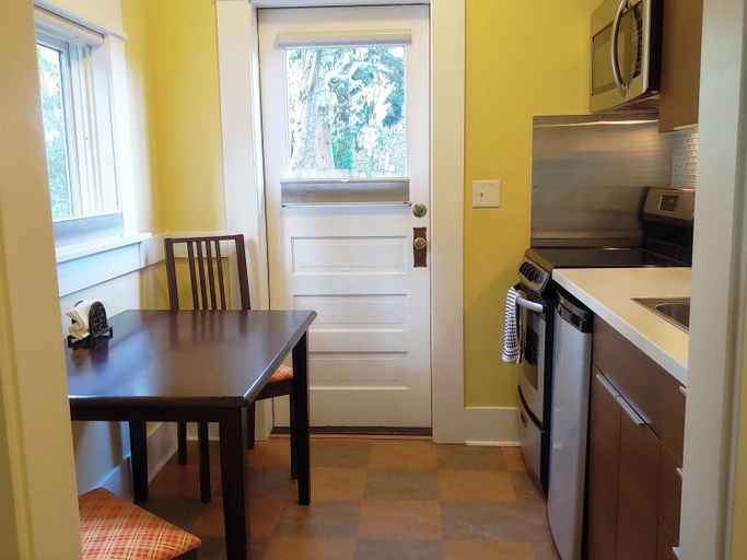 Others 5, Evermore Guesthouse, Multnomah