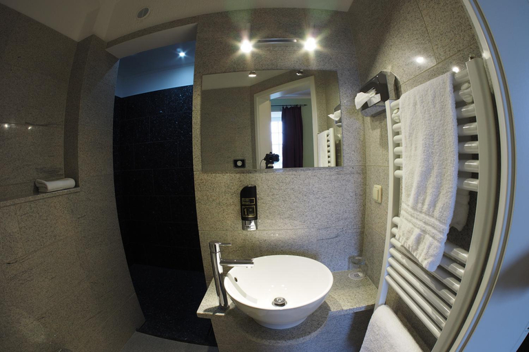 Bathroom, Stelinger Hof Hotel Munkel, Region Hannover