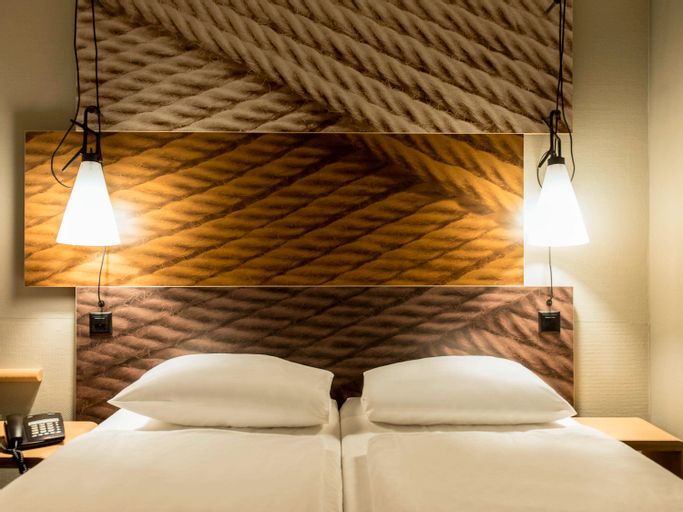 Bedroom 17
