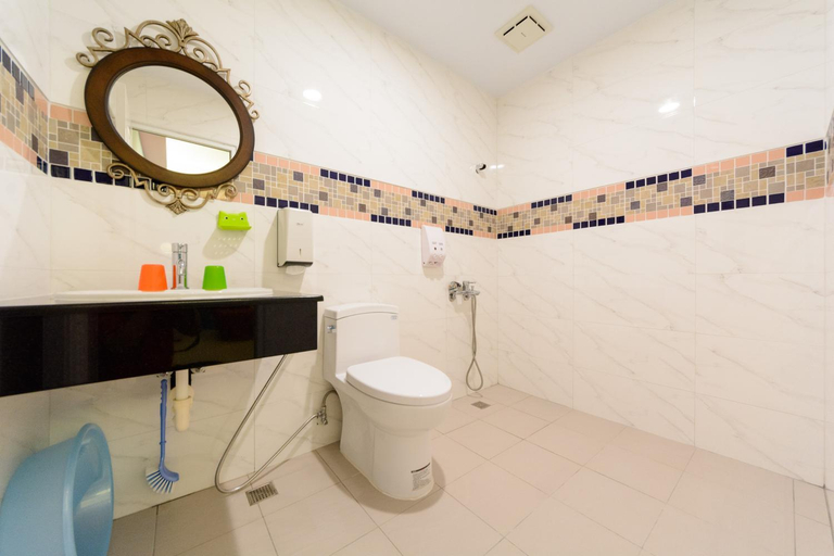 Bathroom 4, Love in Hengchun B&B, Pingtung