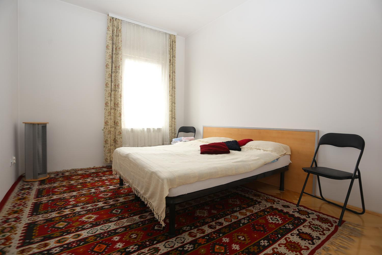 Bedroom 12