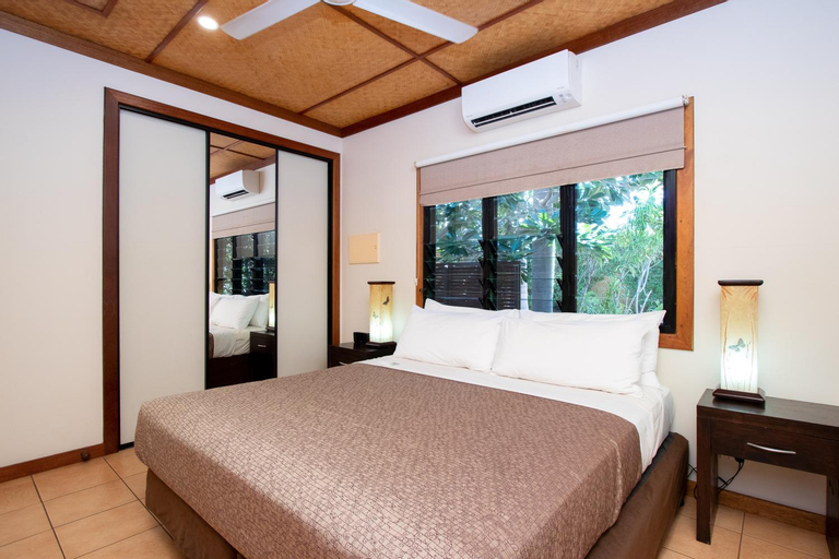 Bedroom 18