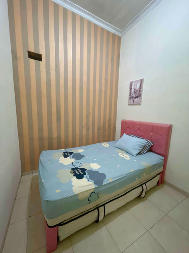 Bedroom 8