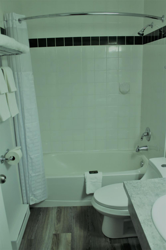 Others 3, Westridge Motor Inn, Okanagan-Similkameen
