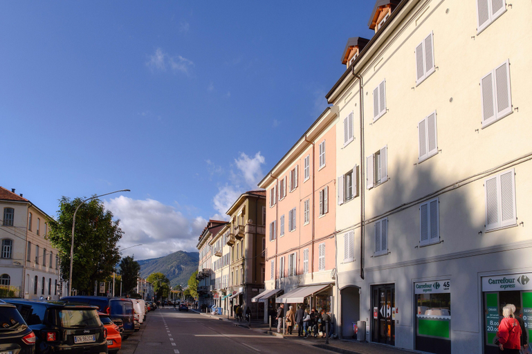 Exterior & Views 2, Marinetti Suite 9, Como