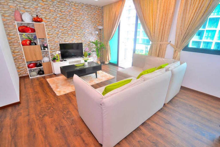 Others 5, Vivacity Megamall New Jazz Suite LV 8-03A, Kuching