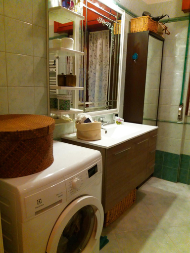 Bathroom 2, Anna Vi Guest Home, Rome