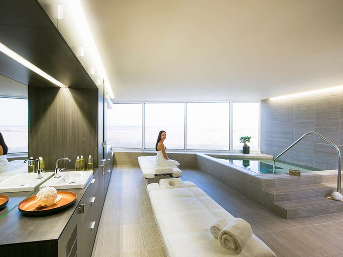 Bathroom 4, La Grand Terrasse Hotel & Spa La Rochelle MGallery, Charente-Maritime