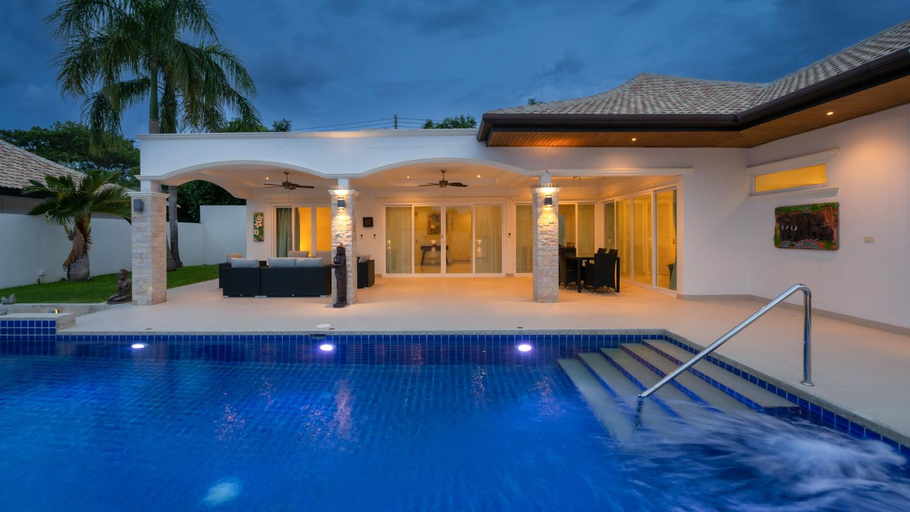Swimming Pool 5