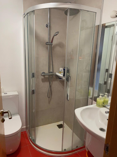 Bathroom 2, Apartamentos Bahia de Boo, Cantabria