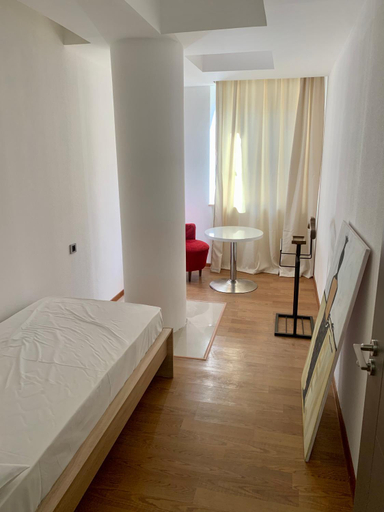 Others 4, One Day Hostel, Yerevan