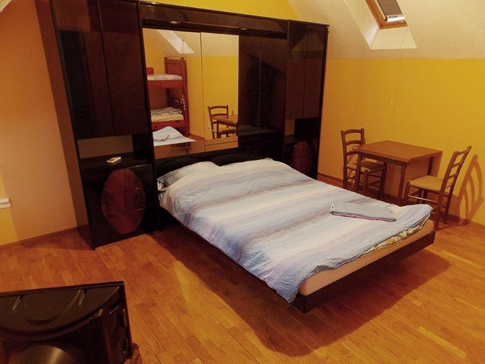 Others 4, Hostel Kavala, Belgrade