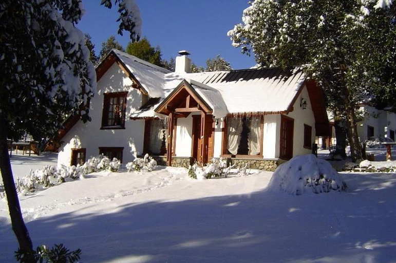 Exterior 7